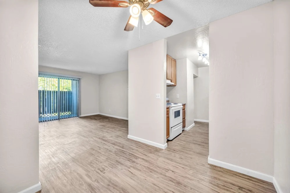 Riverwood Apartments